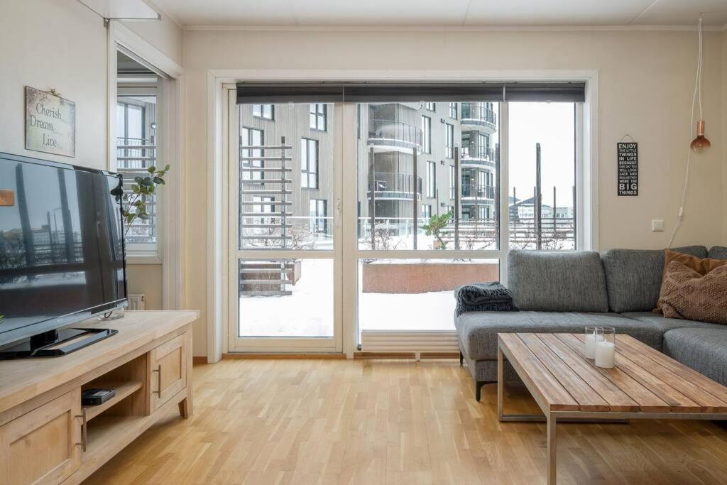 Apartamento Cozy Cove At Solsiden - 2Br Familyfriendly Trondheim Exterior foto